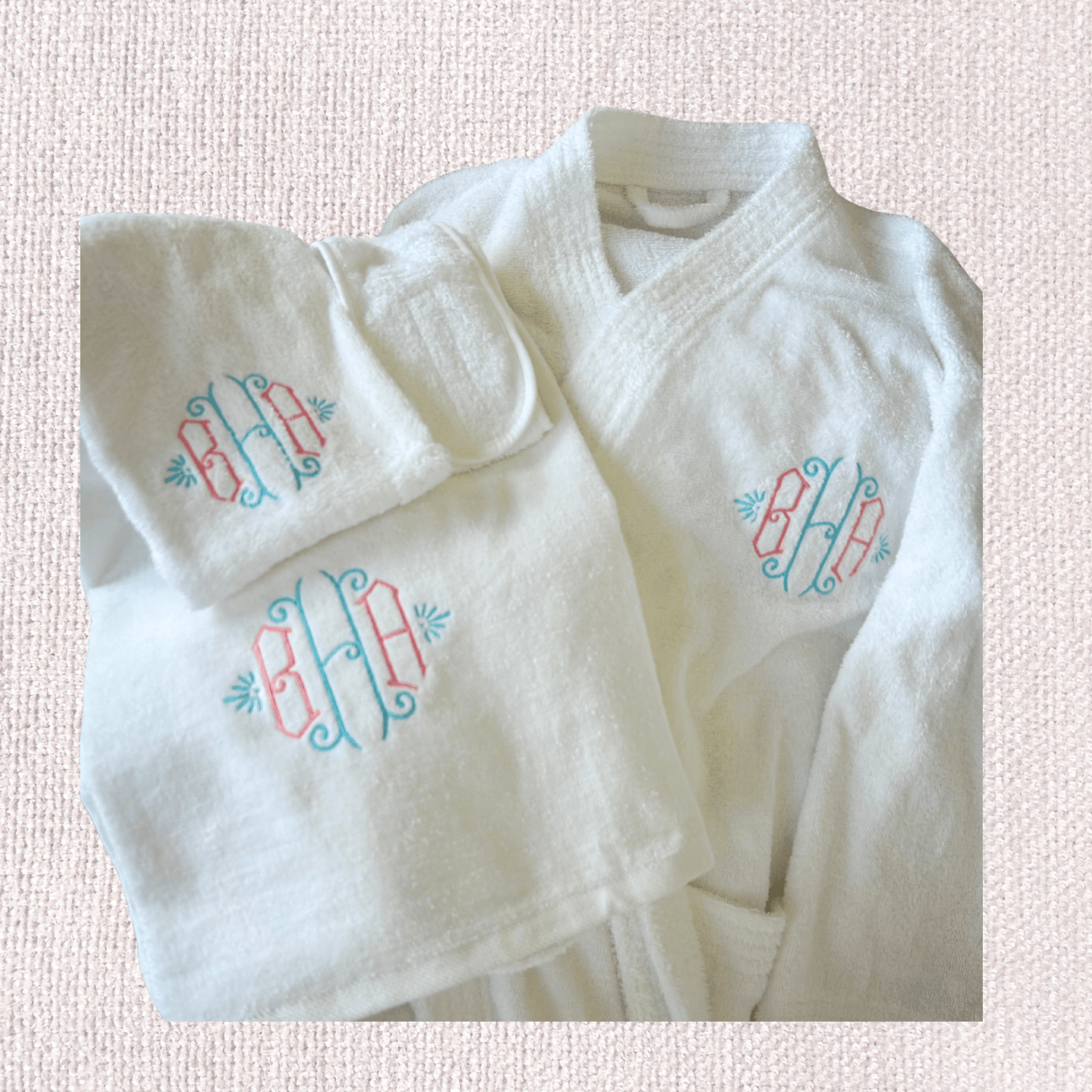 MONOGRAMMED SET: Robe, Towels, Headband in LOVE FONT Monogram - 10 Bay